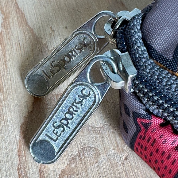 LᴇSᴘᴏʀᴛsᴀᴄ Sᴍᴀʟʟ Zɪᴘᴘᴇʀ Pᴏᴜᴄʜ Wʀɪsᴛʟᴇᴛ ɪɴ Fᴏʀᴇsᴛ Pᴀᴛᴛᴇʀɴ Oᴡʟ ᴀɴᴅ Fᴏx Pʀɪɴᴛ - Picture 11 of 16